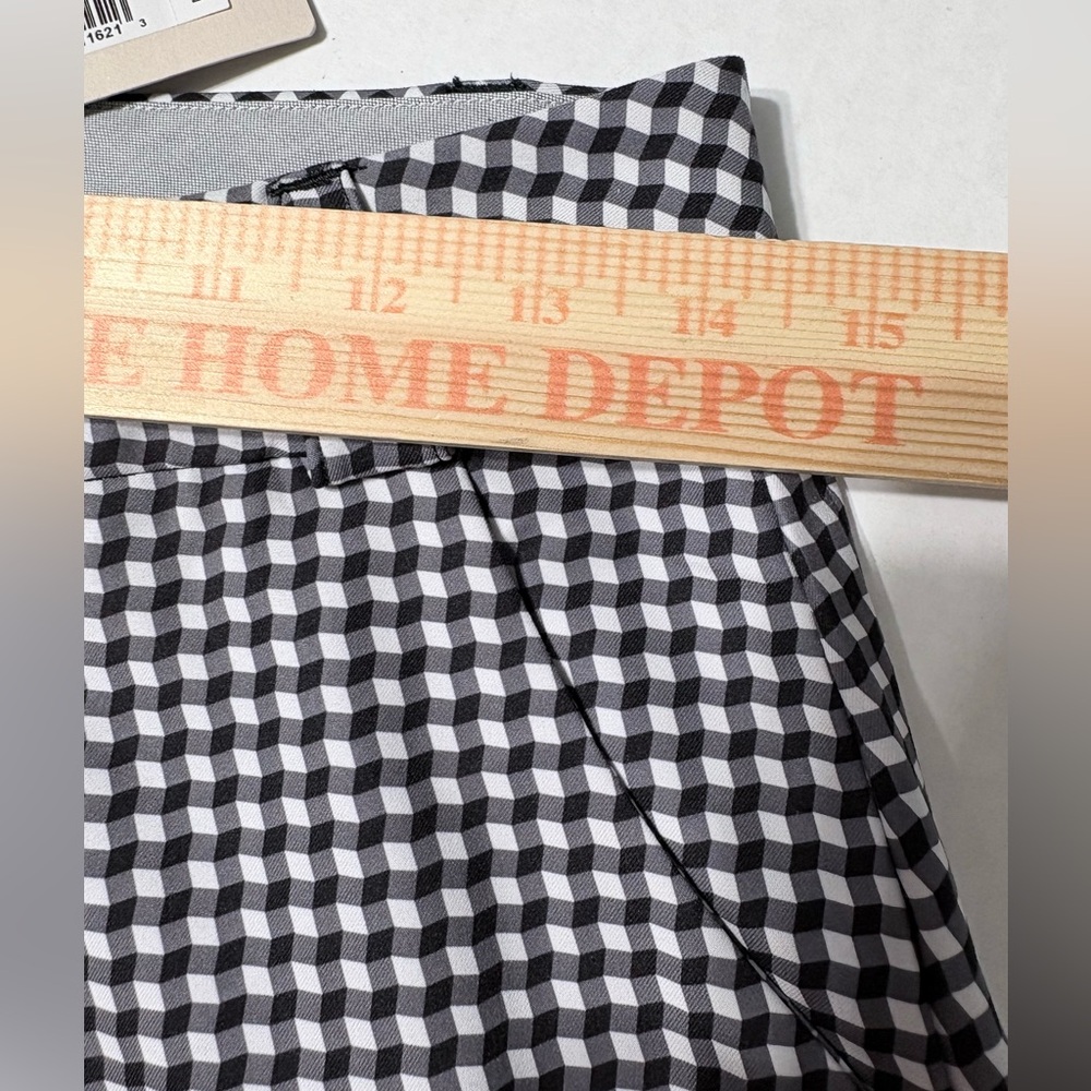 Peter Millar Women's Surge Gingham Print Performance Ankle
Golf Pants Black. NWT - Picture 11 of 16